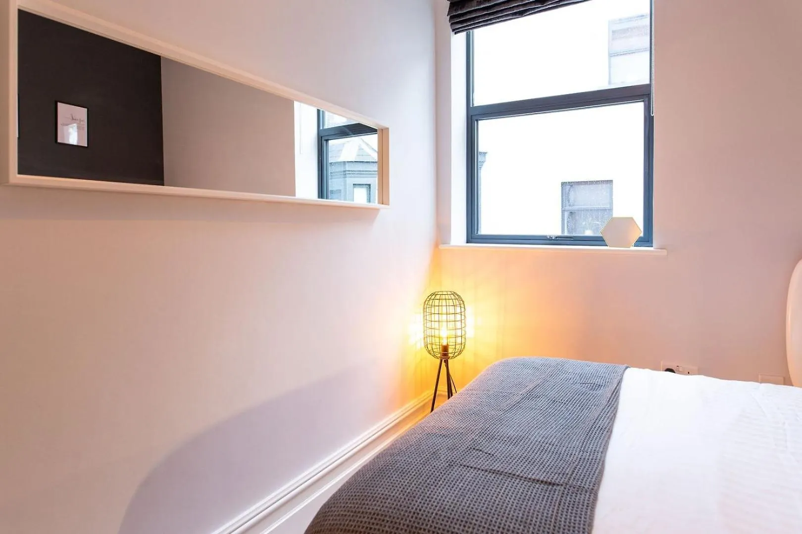 Апартаменты Cohost Partners Charming 2Br In Cardiff With Parking 0*,  Великобритания